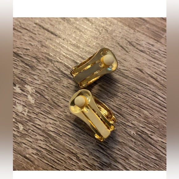 Vintage Silver & Gold Tone Clip-on Earrings - Picture 7 of 11